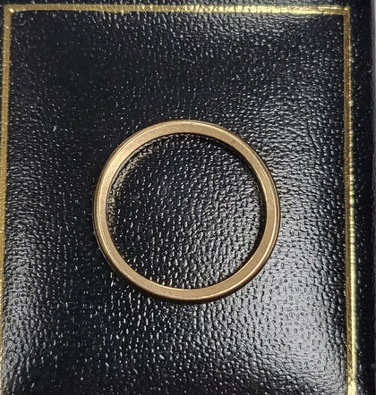 9CT Yellow gold Band - 2.73GR - Size M - Hallamarked