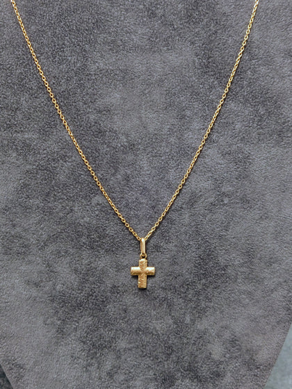 14ct Yellow Gold Diamond Cut Small Cross & Oval Belcher Chain 16