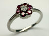 9CT WHITE GOLD CLUSTER RING SIZE Q