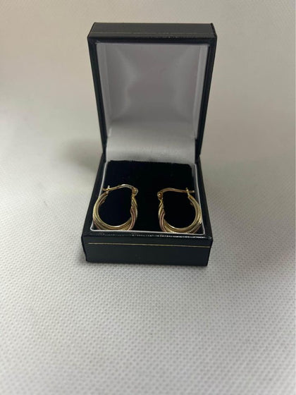 9ct yellow gold earrings 1.8G hallmarked 375