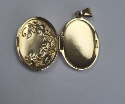9ct Gold Oval Floral Locket