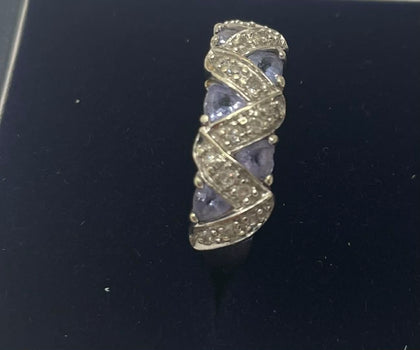 9ct White Gold Ring