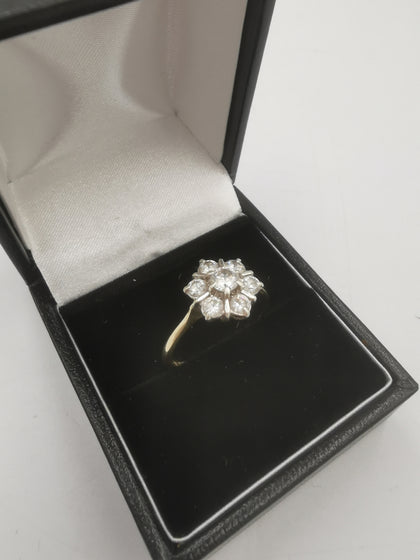 9CT Gold Daisy Cluster Ring, Cubic Zirconia Stones. 2.4Grams, Size: O - Boxed