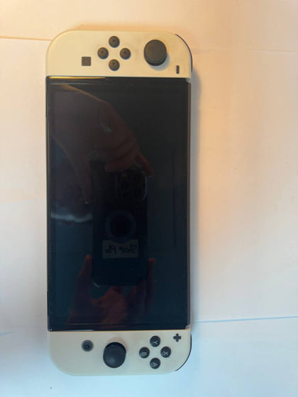 Switch OLED With dock / charger / case  (unboxed) **wythenshawe**