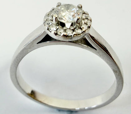 18ct White Gold Diamond Halo Cluster Ring Size P 1/2