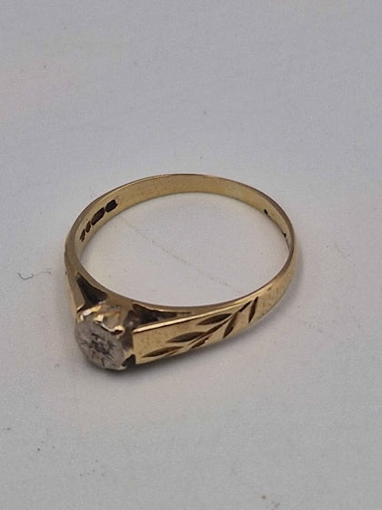 18ct Yellow Gold Solitare Ring - 2.18 Grams - Size M