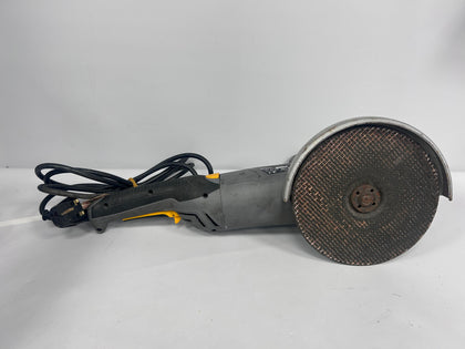 Titan TTB281GRD 240V 750Watt 115mm Corded Electric Angle Grinder