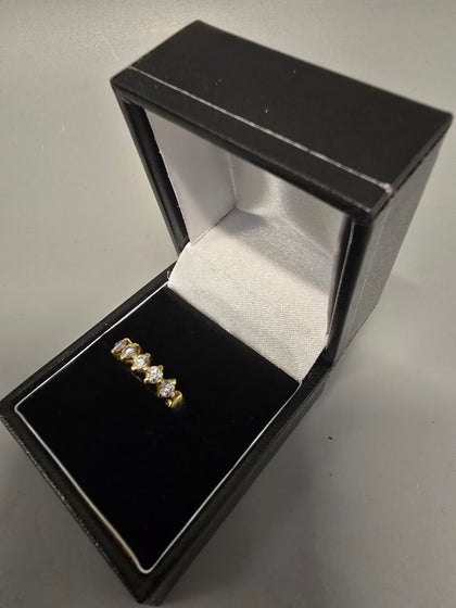 18ct Gold Ring 750 2.7G Size L