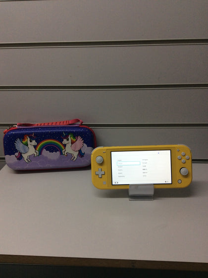 Nintendo Switch Lite + Case (Yellow)