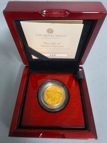 999 LIFE OF QUEEN VICTORIA 24CT COIN IN PRESANTATION BOX,