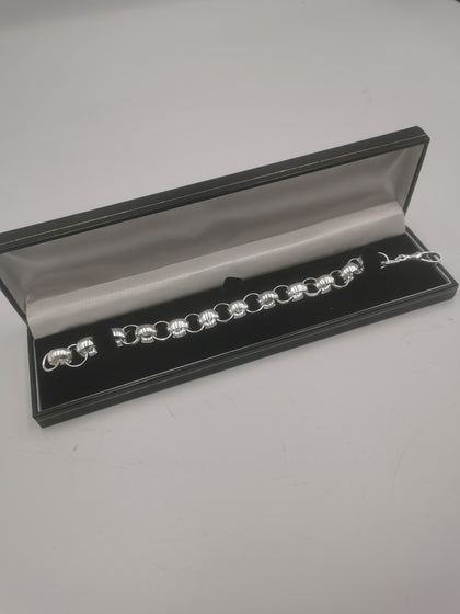 Sterling Silver (925) Stunning Belcher Bracelet, 30.5Grams, Length: 9