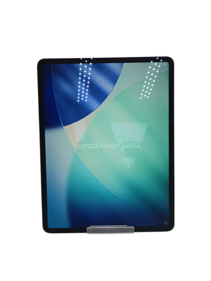 Apple iPad Air 13 inch 128GB wifi and cellular bundle