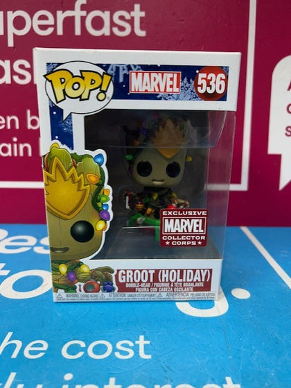 #536 Groot (Holiday, Standing) - Marvel Collector Corps