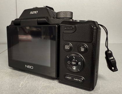 **Sale** NBD NBD-S210-BK-EU-2412 Digital Camera & Carry Case ** Boxed **