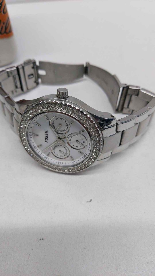 Fossil ES2860 Quartz 3 Subdial Ladies Watch With Date Day Steel Bracelet Boxed With Links Cash Generator