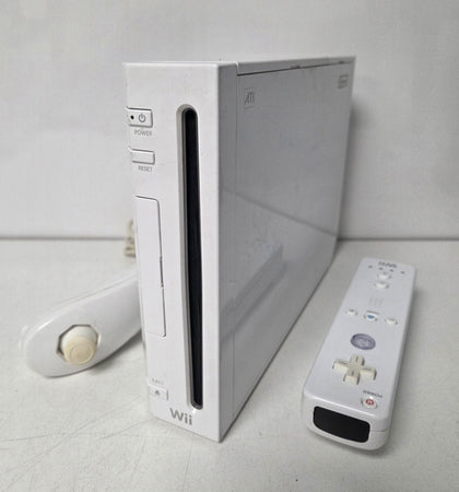 Nintendo Wii Console & 12 Games