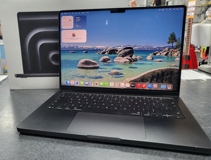 MacBook Pro 17,2 - M5 - (10-CPU 10-GPU) - 24GB Ram - 1TB SSD - 14