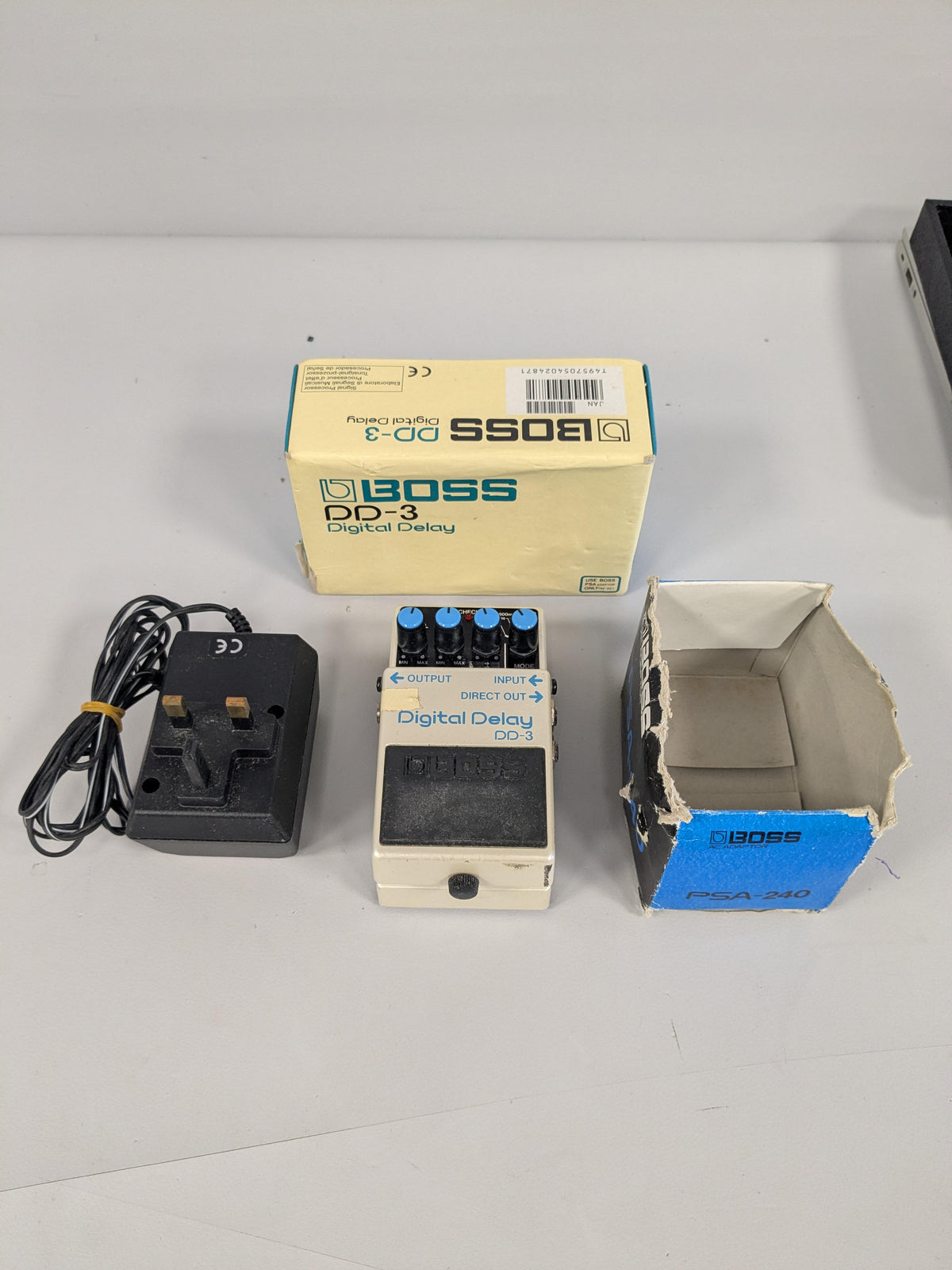 BOSS DD-3 Digital Delay Pedal | Cash Generator