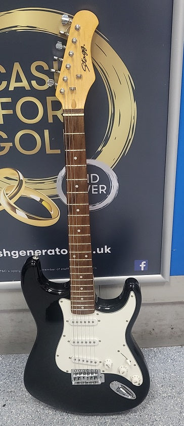Stagg Stratocaster 3/4 Electric Guitar Black And White