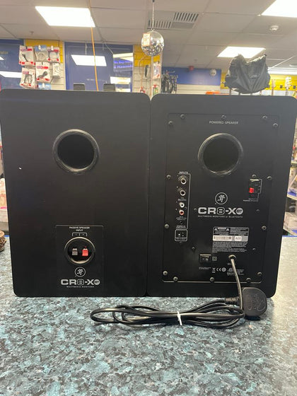 CR8-XBT multimedia bluetooth speakers