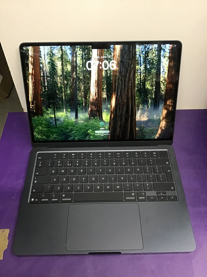 Apple MacBook Air (13inch, M4) - 16GB 256GB - Midnight