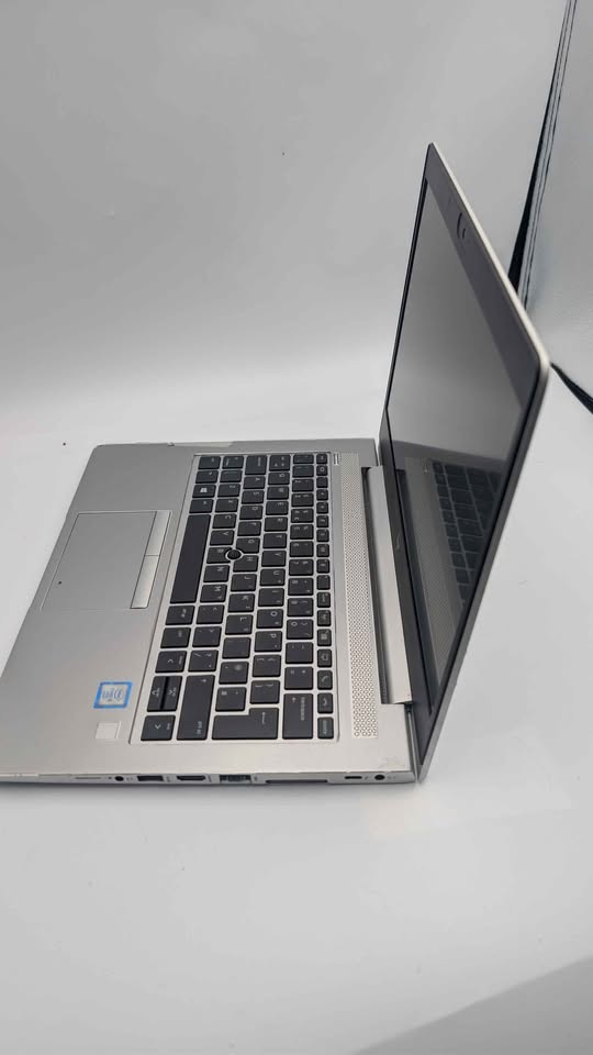 HP EliteBook 830 G6 Laptop – i5-8365U – 8GB RAM – 256GB SSD – 13