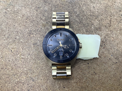 Hugo  watch