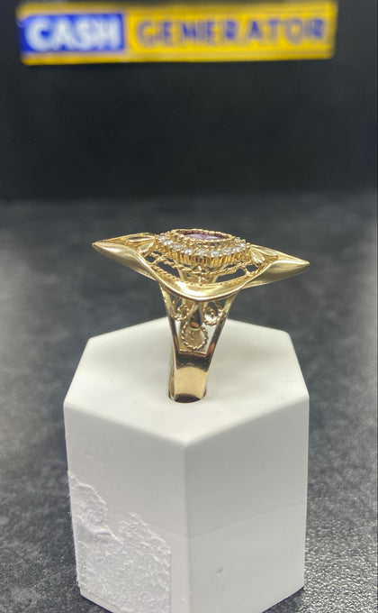 14ct Gold Amerthis Ring (Size V) 4.72g