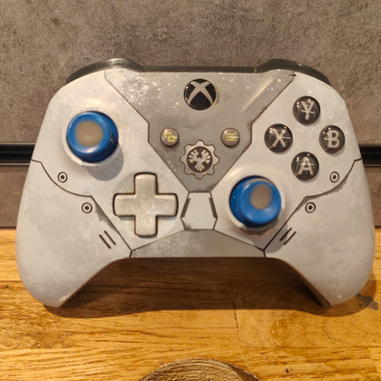 Xbox One X Console, 1TB, Gears 5 Ed. White/Grey (No Game)