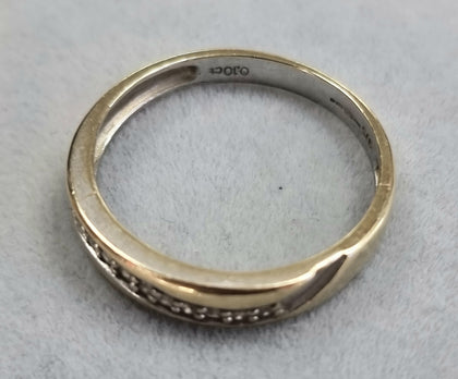 9ct Gold Diamond Ring 