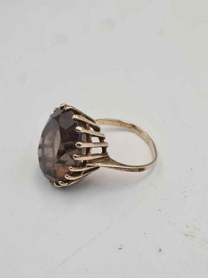 9ct Yellow Gold Smokey Quartz Dress Ring - 6.76 Grams - Size O