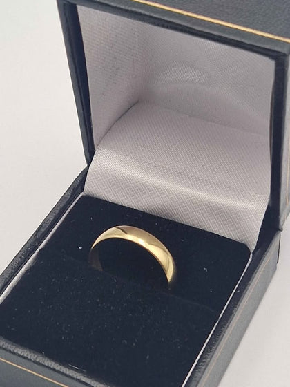 18ct Yellow Gold Wedding Band Ring - 2.03 Grams - Size P