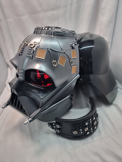 Star Wars Darth Vader The Black Series Electronic Helmet