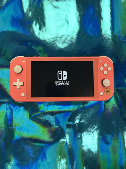 Nintendo Switch Lite Animal Crossing Edition - Coral