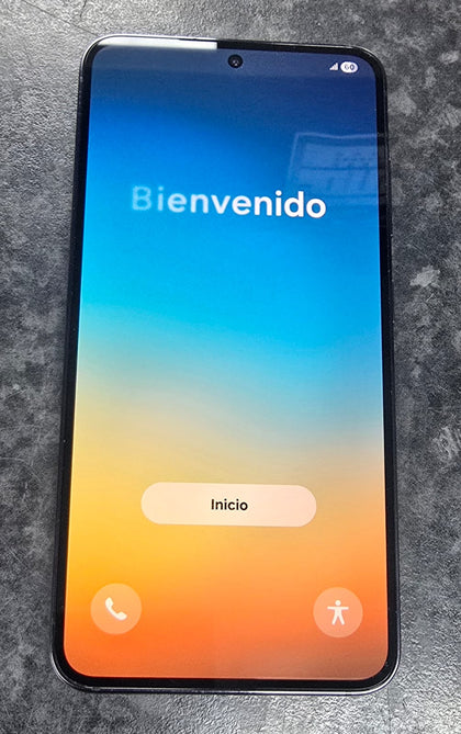 Samsung Galaxy S23 - 128GB - Near Immaculate