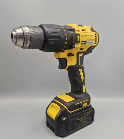 DEWALT DCD778 CORDLESS DRILL - WITH 1 BATT - 4AH - CHARGER INCLUDED