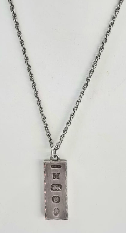 Vintage 1977 British Sterling Silver Ingot Pendant  Jubilee Queen Elizabeth
