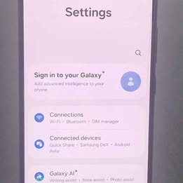Samsung Galaxy S22 5G 128GB Phantom Black, Unlocked