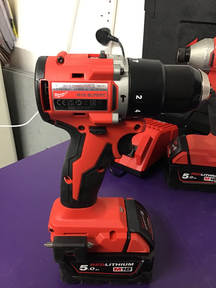Milwaukee Drill & Impact Driver Set