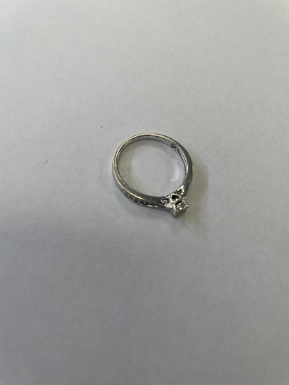9ct Ring 2.31g 0.2ct Diamond Size P
