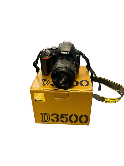 Nikon D3500 Camera + AF-P DX 18-55mm Lens