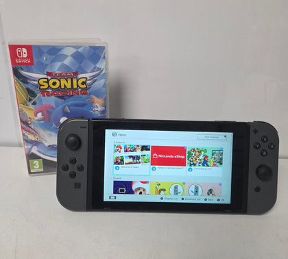 Nintendo Switch Gray Console & 1 Game