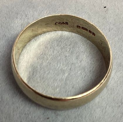 9CT Gold Band Ring
