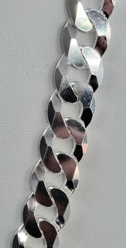 **BRAND NEW** Silver Curb Chain 26