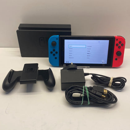 Nintendo Switch Console with Neon Red/ Neon Nlue Joy Cons 32GB