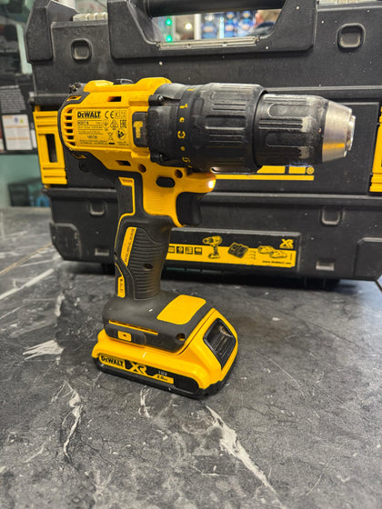 DeWalt Combi Drill Cordless DCD778D2-SFGB Brushless 18V 2 x 2Ah Li-Ion XR