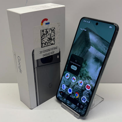 Google Pixel 8 Unlocked Model GPJ41 128GB in Hazel Boxed