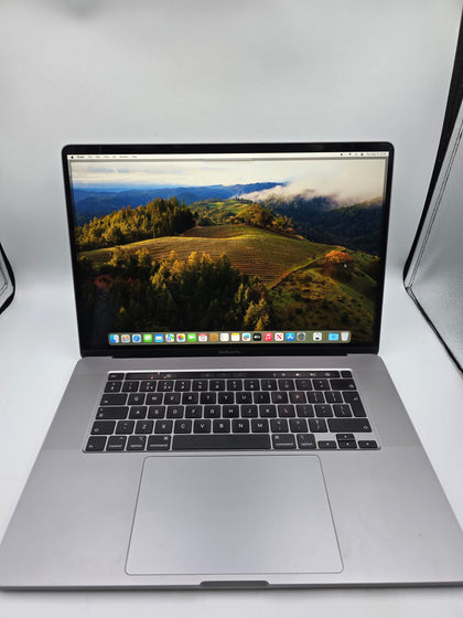 Apple Macbook Pro 16