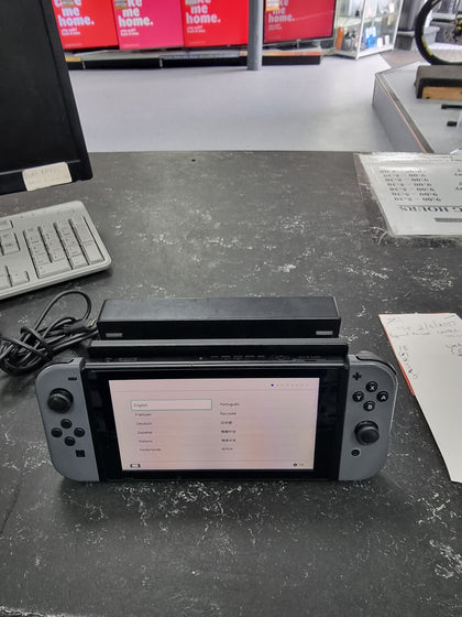 Switch Console, 32GB HAC-001-01 +BLACK Joy-Con, Unboxed