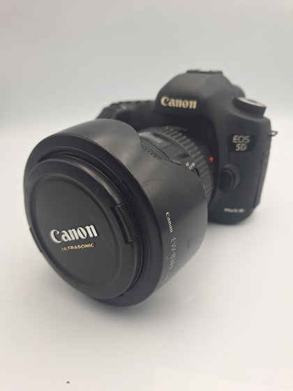 Canon EOS 5D Mark III digital camera with canon ef 24-105mm usm black lens, battery and charger UNBOXED